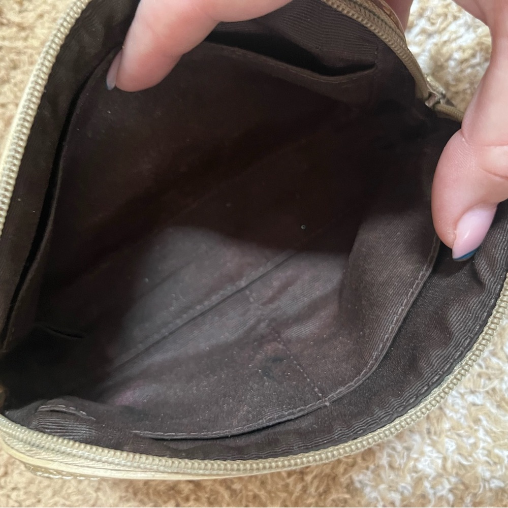 Coach mini poppy pouch - Picture 9 of 10